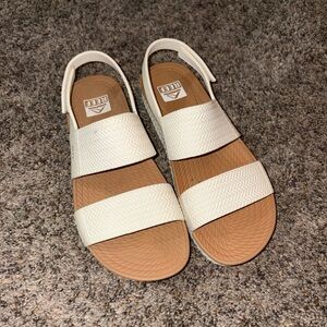 Reef Cream and Brown Casual Sandals